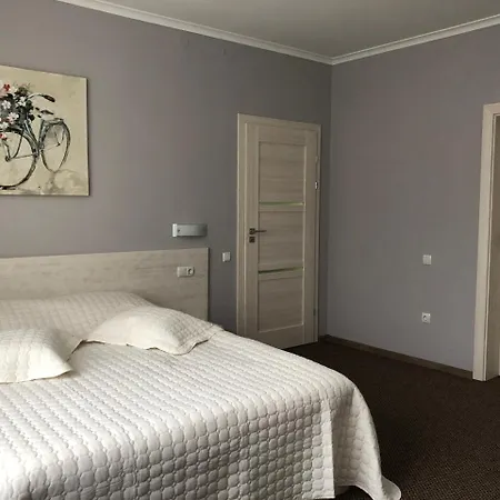 Shutka Spirit Guest house *